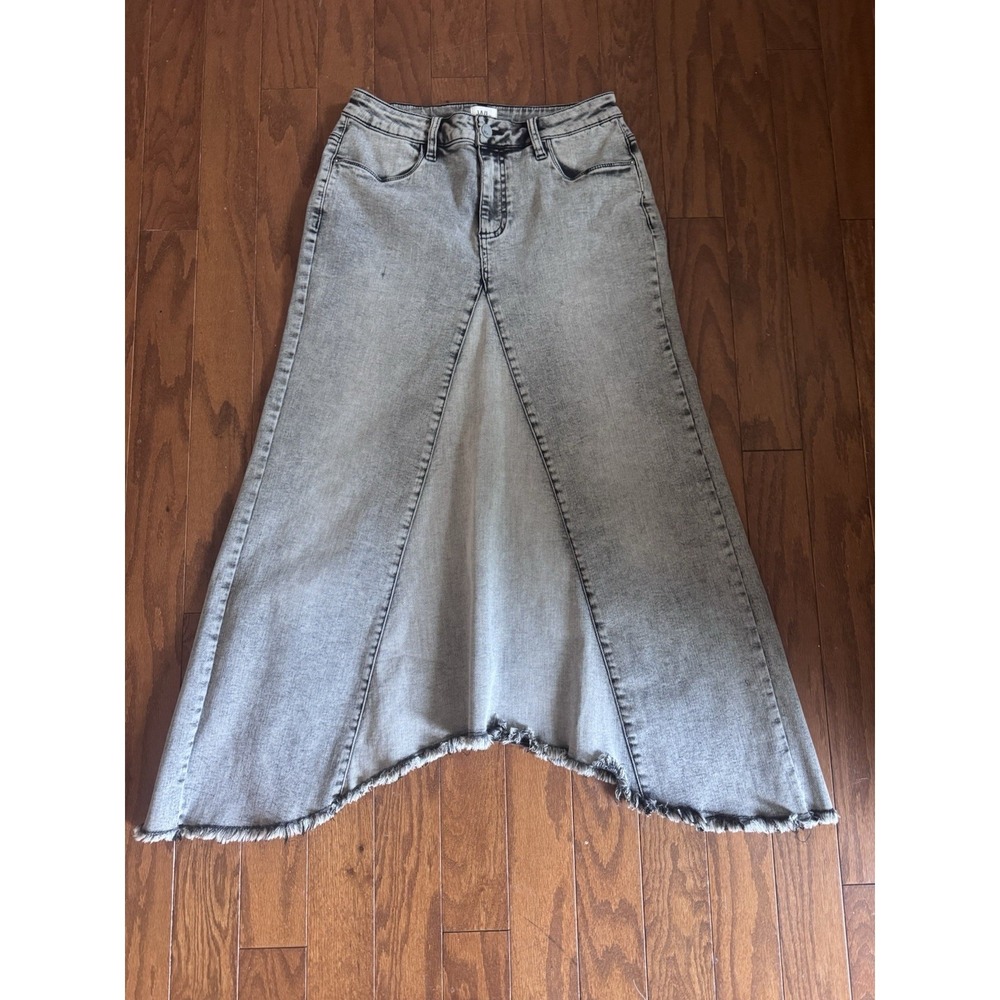 Wash Lab Gray Acid Wash Denim Maxi Skirt Raw Hem A Line Boho Size 29